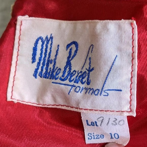 Mike Benet Formals 1960s Vintage Red Chiffon Intricate Sequin Dress - size 10* - Picture 15 of 16